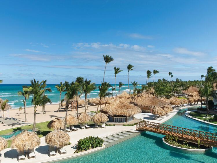 Playa y Piscina de Excellence Punta Cana